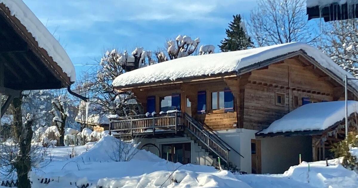 Beautiful 3 bedroom chalet apartment, Center of Les Carroz!, Arâches-la ...