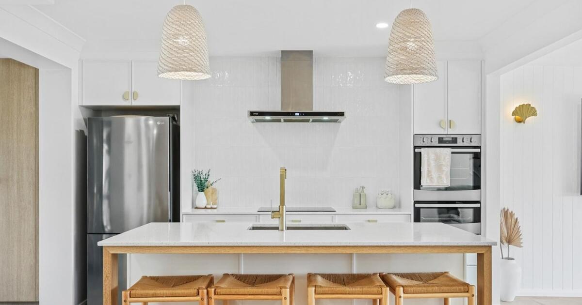 Kentia House - Lighthouse Beach, Port Macquarie (updated prices 2027)