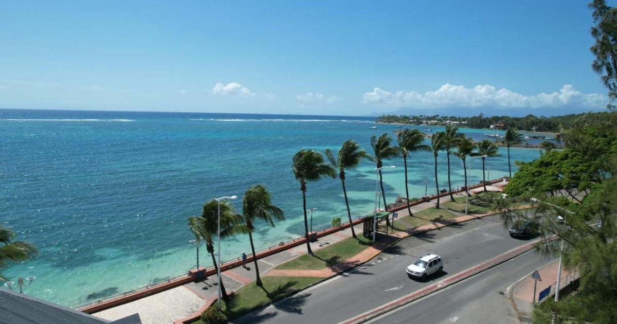 Face a la mer le balcon du lagon bleu, Sainte-Anne (updated prices 2027)
