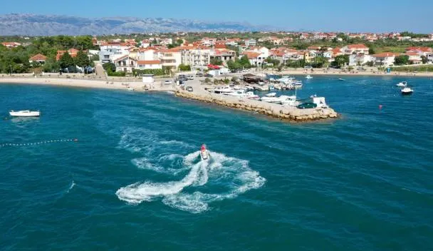 Hotel Beni, Vrsi (updated prices 2026)
