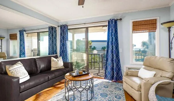 Oceanfront Hilton Head Island Condo with Pool!
