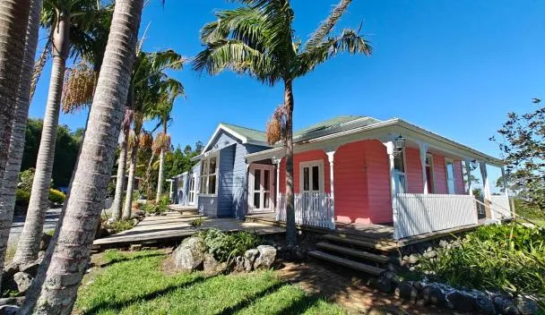 トップス house on the hill S/STee 80cm Top Hill House, Otuhi (updated prices 2026)