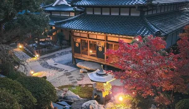 Samurai House! Seen in Movies and Dramas near HIKOSAN !!（添田町