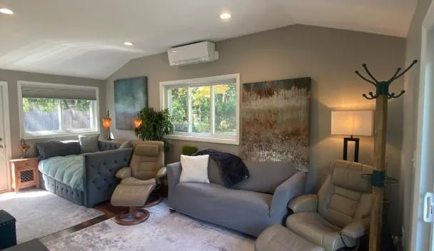 Photo inspiration: Fresh Look at Cozy En Suite With High Ceilings Framingham Updated Prices 2026