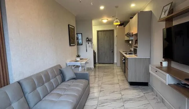 Curated visual reference: Picture Idea: Comfortable Apartment Within Walking Distance Of The Coastal Strip