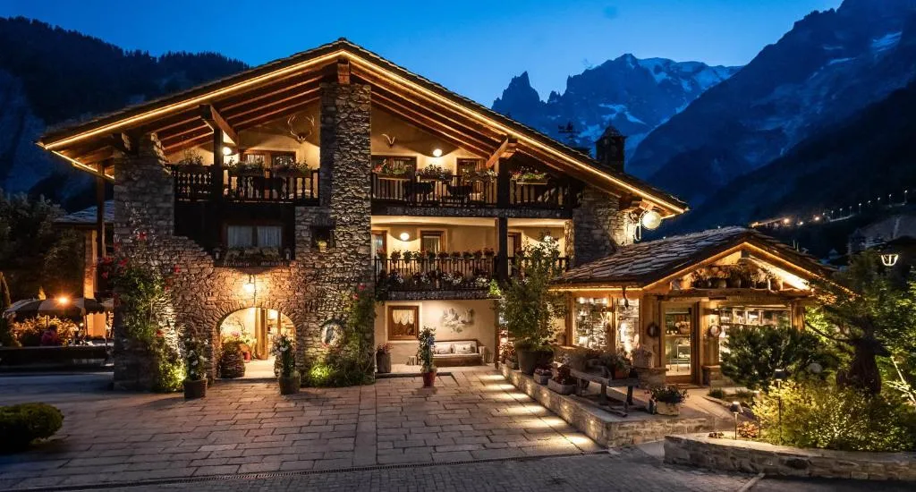 Auberge de la Maison, Entrèves, Courmayeur, Italy