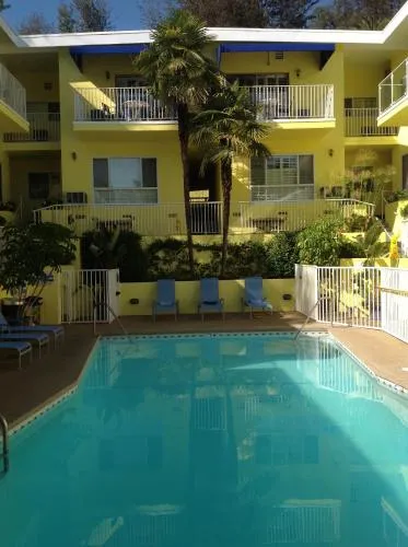 Magic Castle Hotel photo 2