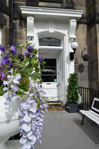 Edinburgh37 photo 2