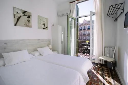 Hostal Eixample photo 2