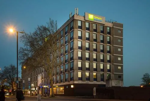 Holiday Inn Express Bristol City Centre by IHG photo 2