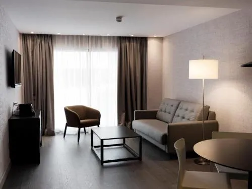 HG City Suites Barcelona photo 2