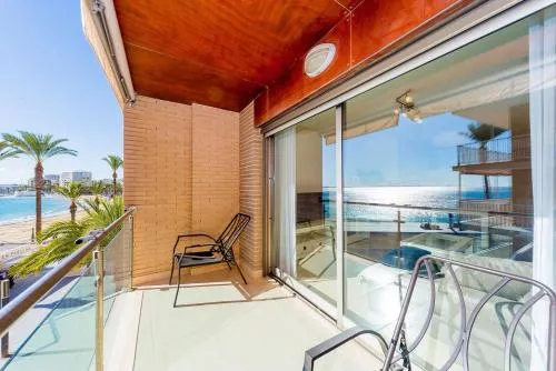 Шикарная квартира на первой линии -Luxury apartment on the first line sea photo 2