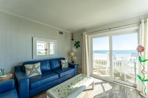 Charming Ocean-view Condo at Ocean Pier 3 photo 2