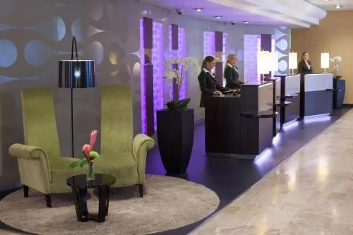 Crowne Plaza Berlin City Centre Ku'damm by IHG photo 2