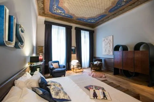 Soprarno Suites photo 2