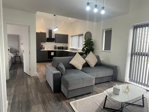 Sapphire Premier Apartments w/Secure Parking photo 2