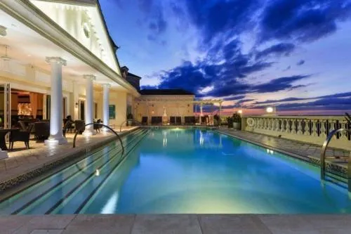 MINUTES FROM DISNEY 3bed 3bath Poolside at LUXURIOUS RESORT photo 2