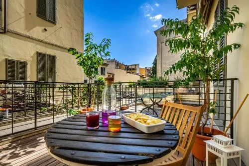Luxury apt in the heart of city out of ZTL photo 2