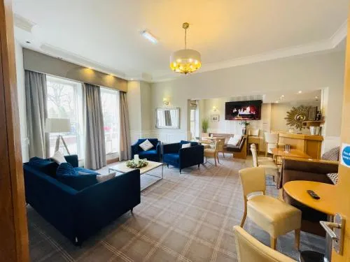 Westlynn Hotel & Apartments Free Parking Near Manchester Centre photo 2