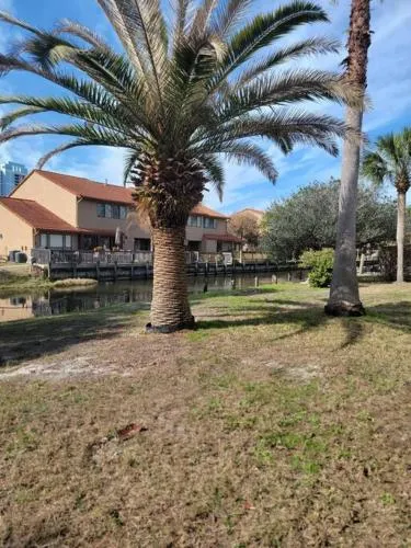 Gulf Highlands 230 WSD photo 2