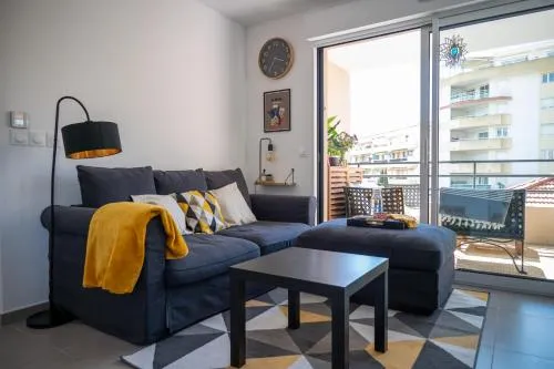 PWS - Sunny modern flat near Juan Les Pins Pinede & beach - Terrace & AC! photo 2
