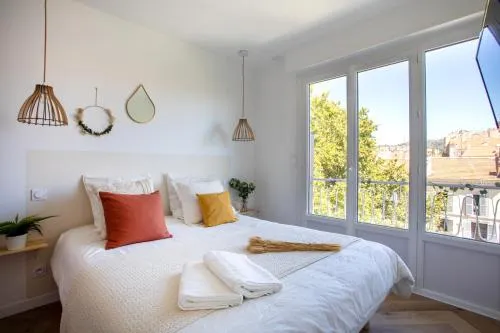 Beautiful Apartment heart of Cannes - Magnifique Coeur de Cannes photo 2