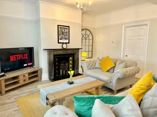 Gillygate Nest with Free Allocated Parking photo 2