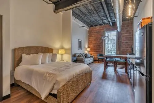 1 Bedroom @ Grand Strand Brewery 203 photo 2