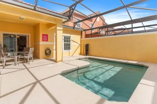 8960 Cat Palm Road photo 2