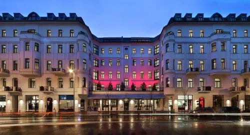 Lux 11 Berlin-Mitte photo 2