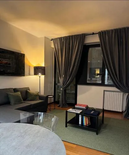 GV Luxury Home photo 2