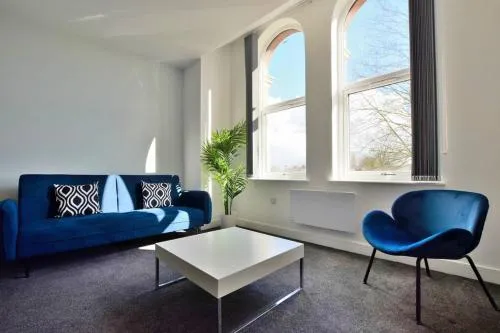 FREE PARKING - Beautiful 2-BR Flat in Manchester photo 2