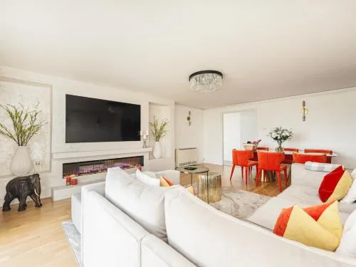 The View Greenwich - Luxury River Thames Apartment photo 2