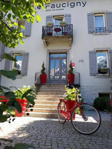 Le Faucigny - Hotel de Charme & SPA photo 2