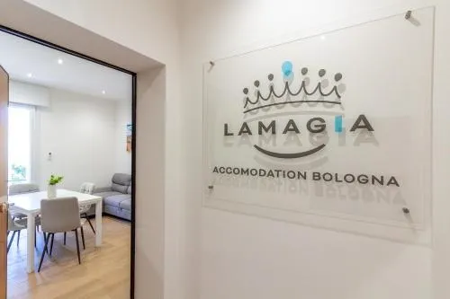 Lamagia photo 2