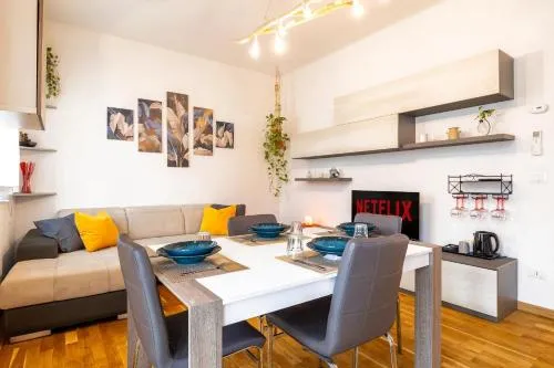 DiffeRent Home - Parcheggio privato photo 2