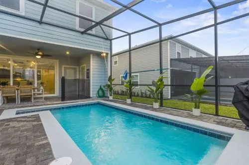 BRAND New 5 bed Villa in Windsor Cay photo 2