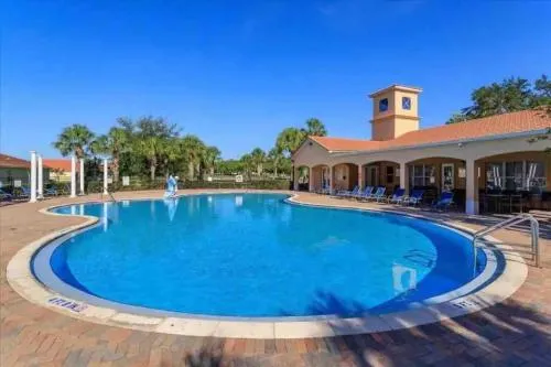 Resort-Style Home in gated community with ammenities close to MCO and Parks! photo 2