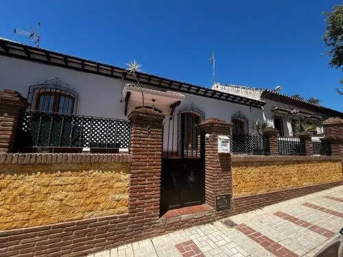 Gran casa cerca de la playa con 3 dormitorios en Pedregalejo photo 2