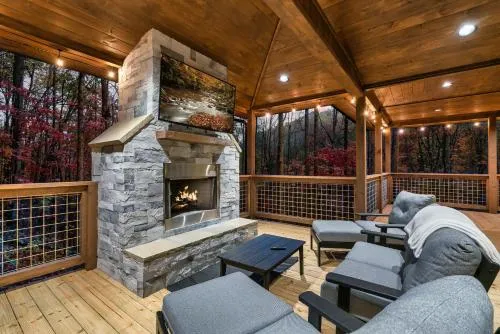 Bluff Mountain Retreat photo 2