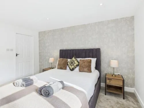 Jays modern guest house photo 2