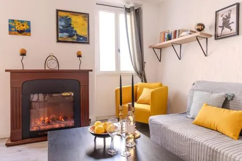 Comfortable apartment in the heart of Suquet photo 2