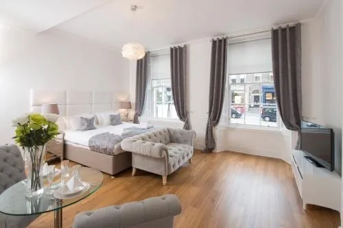 Edinburgh Castle Apartments photo 2