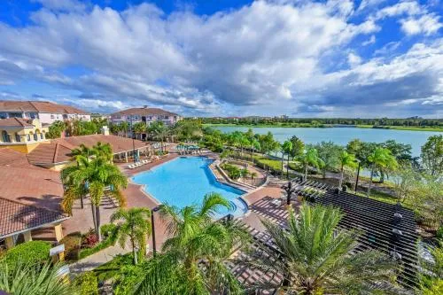Epic Universe Lake View Condo, Vista Cay - 1005 photo 2