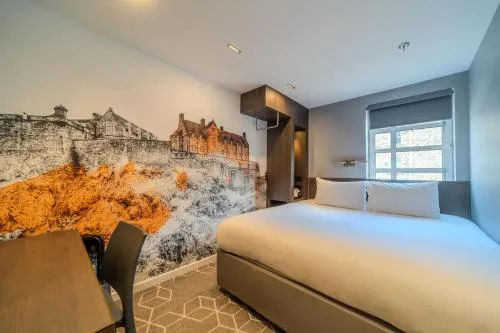 KM Hotel photo 2
