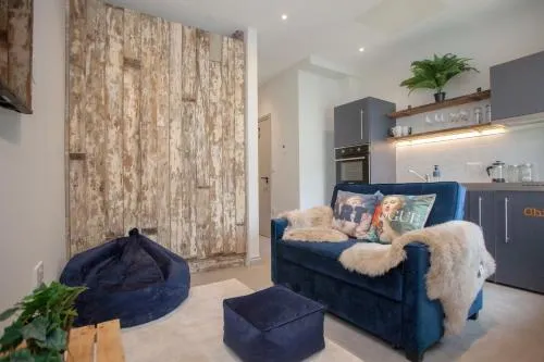 Luxury Aparthotel 350yds from Centre photo 2