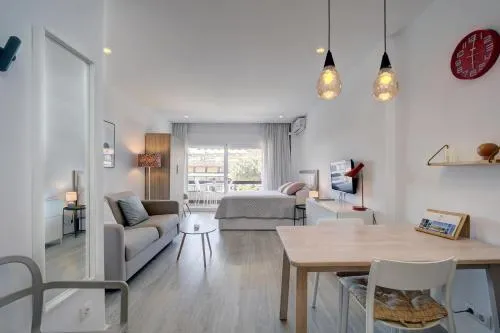 Golden Mile Studio Apartament photo 2