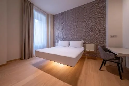 Oriana Homèl Milano photo 2