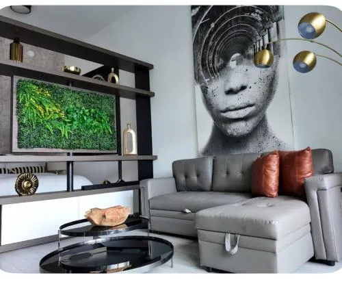 Chic downtown Miami Penthouse studio photo 2