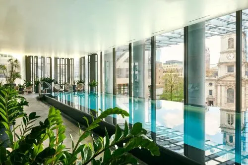 Pan Pacific London photo 2